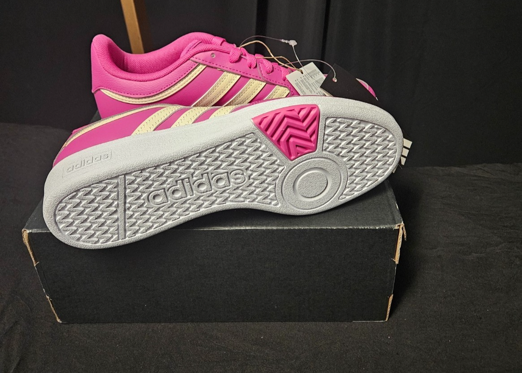 WOMEN'S ADIDAS HOOPS 4.0 JR6713 BASKETBALL TENNERS PINK/BEIGE STRIPE SIZE 7 NIB