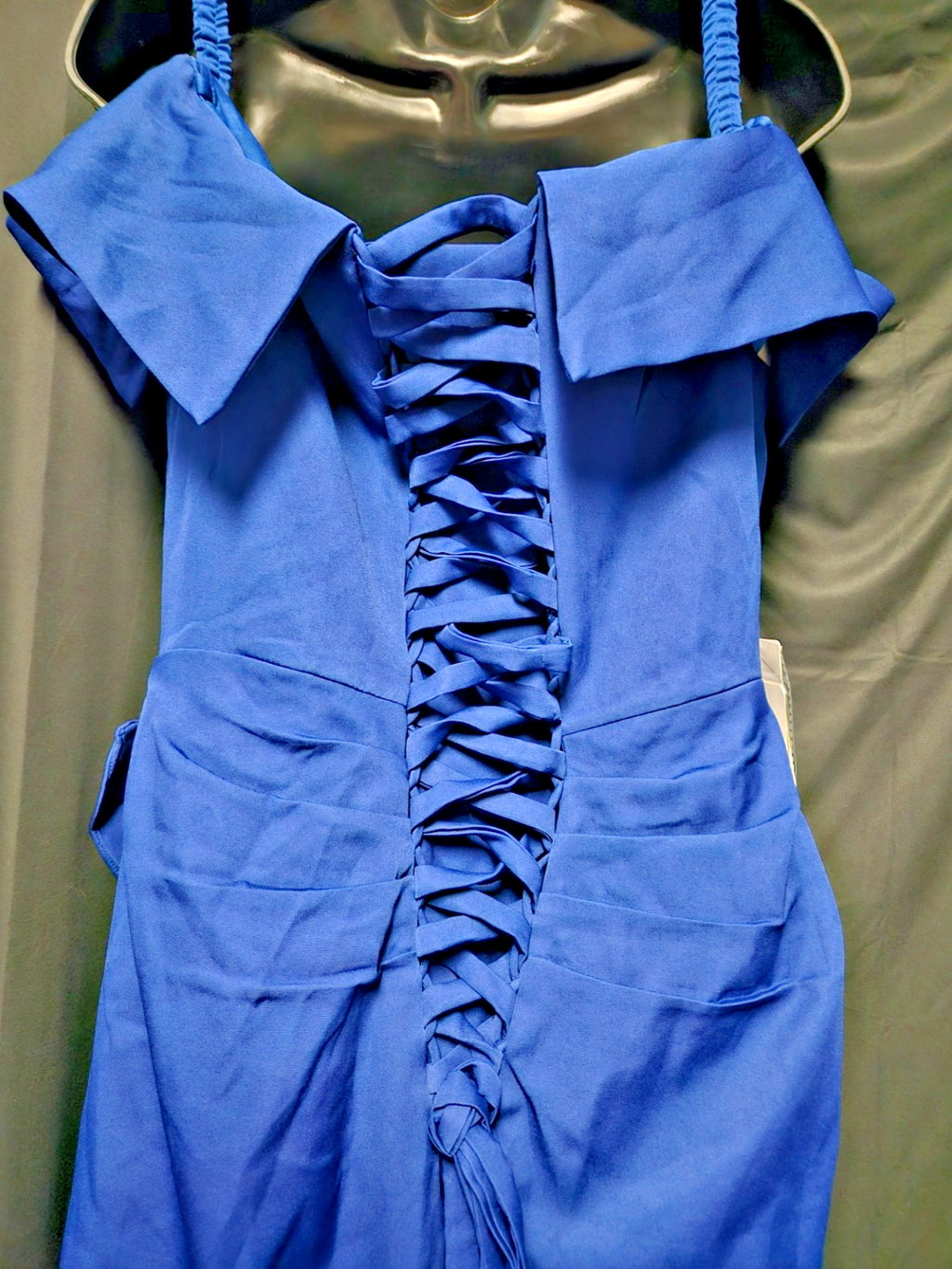 BEAUTIFUL BLUE MATTE SATIN OFF THE SHOULDER EVENING GOWN PROM/FORMAL SIZE 10/12