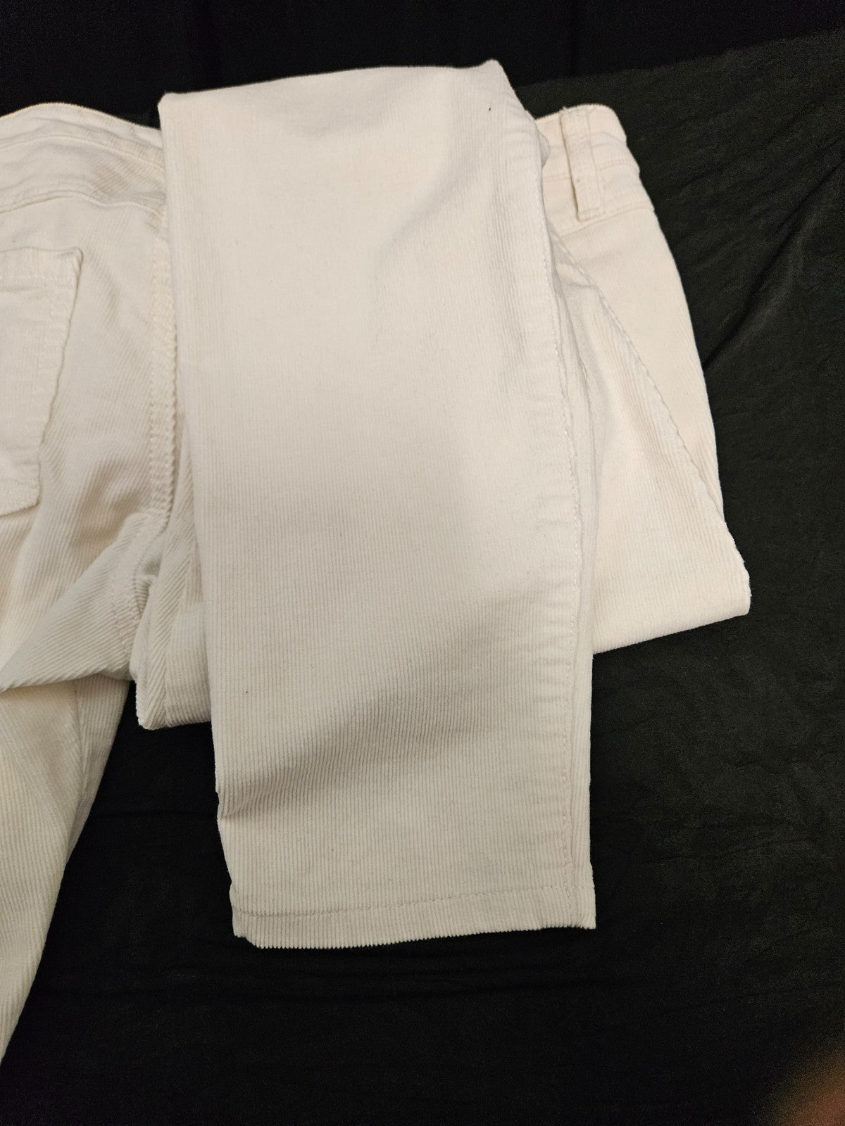 WOMEN'S SIZE 8 BEIGE THIN CORDUROY SKINNY JEANS/PANTS EXCELLENT CONDITION