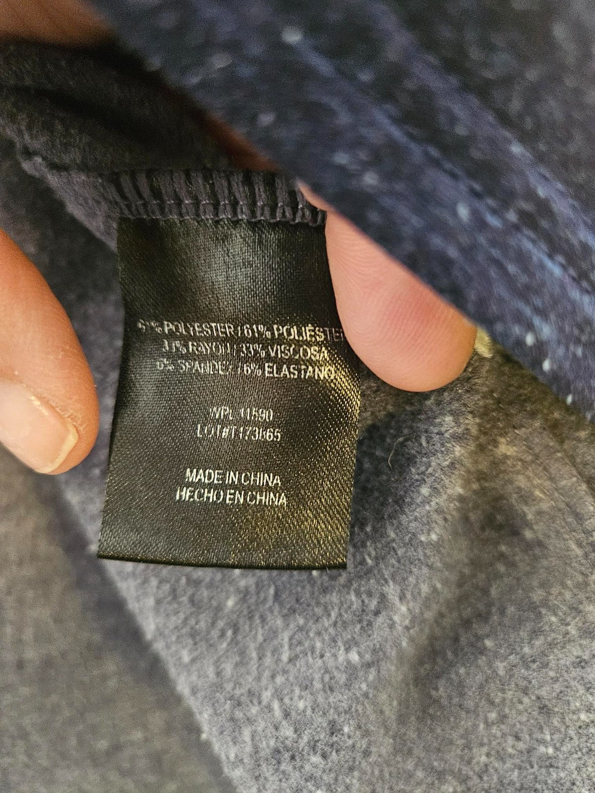 Women's size Medium 32 degrees cool cowl neck pullover sweatshirt