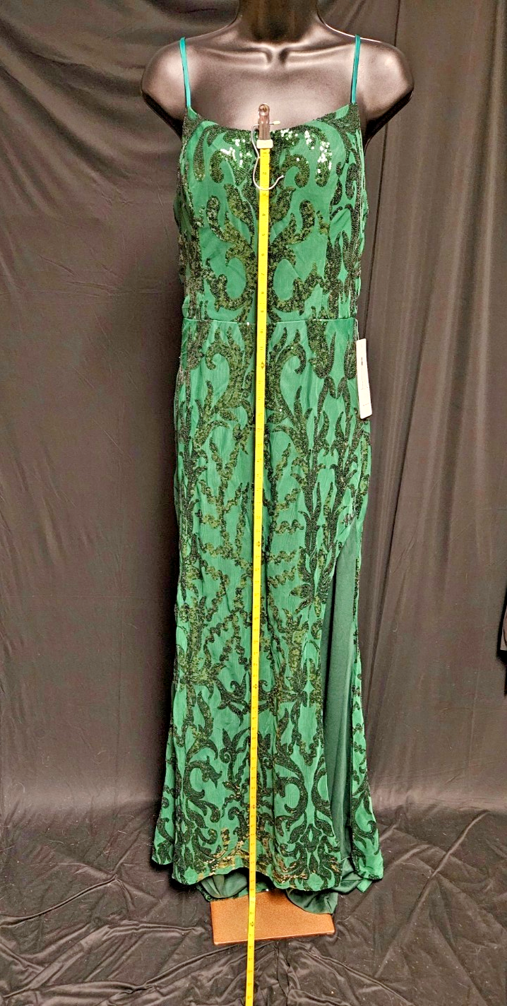 WOMEN'S SIZE 10/12 L DK GREEN SEQUINED MERMAID GOWN PROM/FORMAL NWT