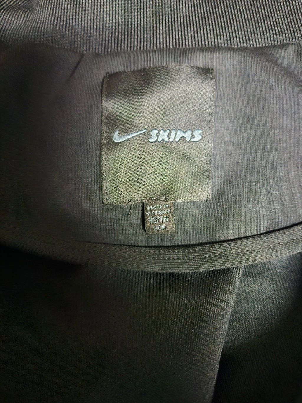 SKIMS/NIKE BLACK MATTE TRICOT  CROP JACKET XS NWOT