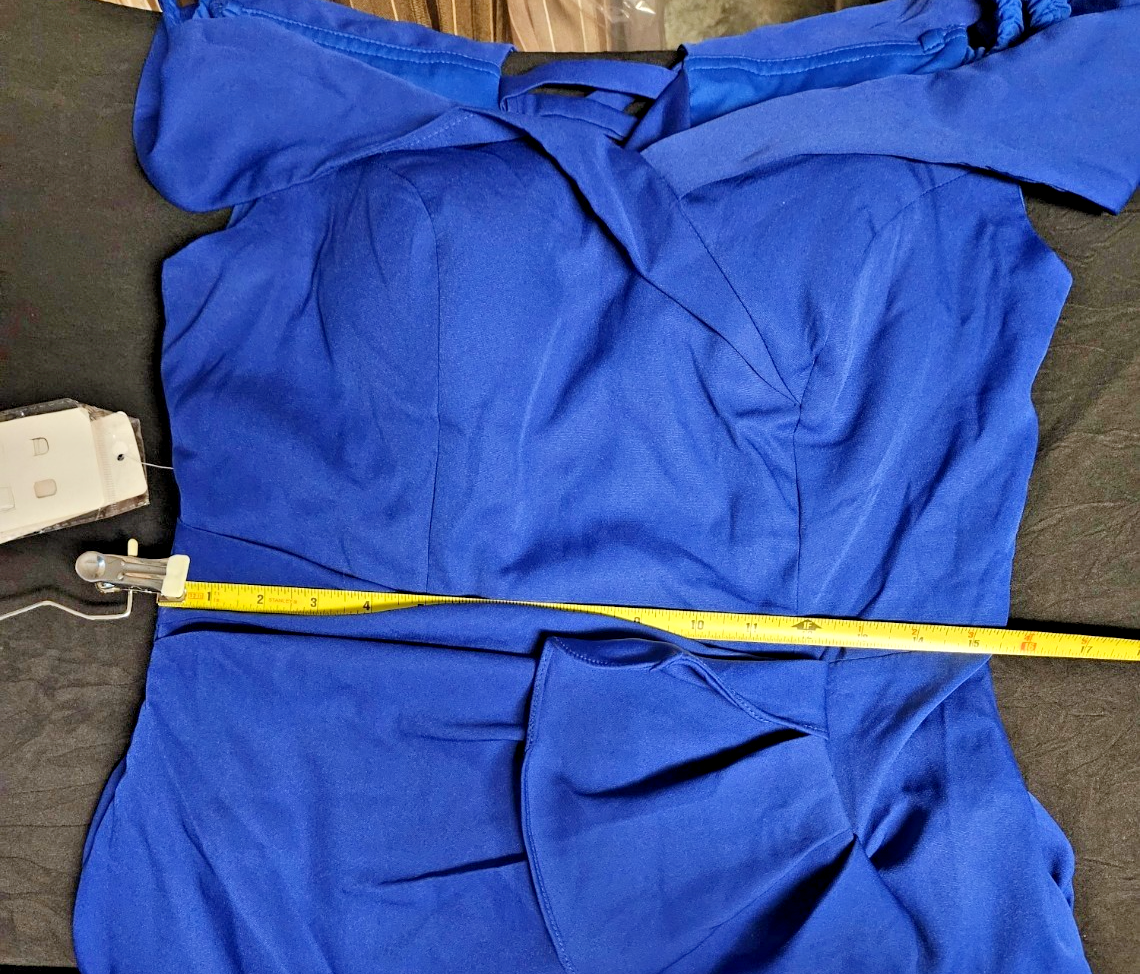 BEAUTIFUL BLUE MATTE SATIN OFF THE SHOULDER EVENING GOWN PROM/FORMAL SIZE 10/12