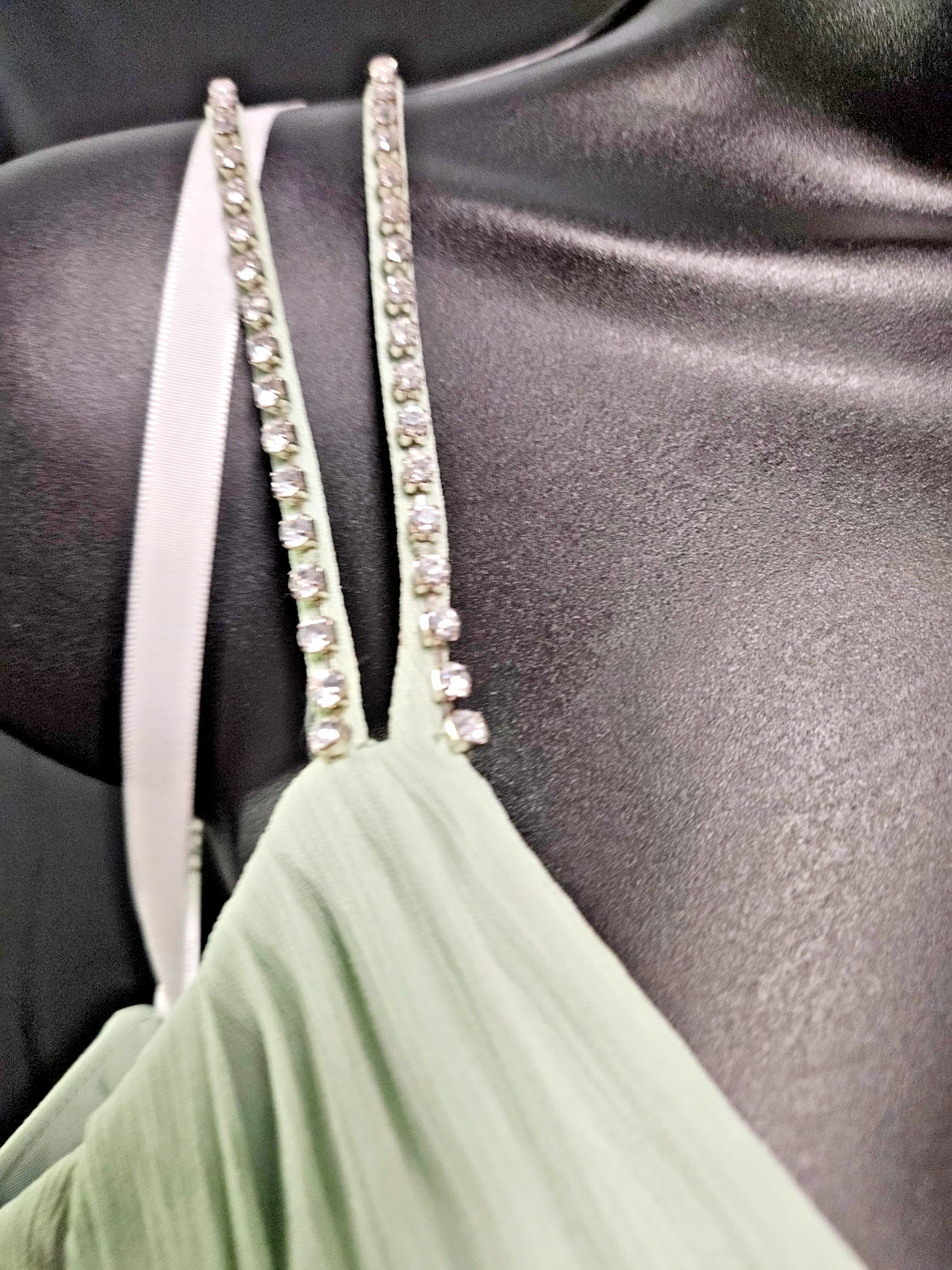 DAVID'S BRIDAL LONG CRINKLE CHIFFON GOWN IN MEADOW, RHINESTONE SIZE 12 NWT
