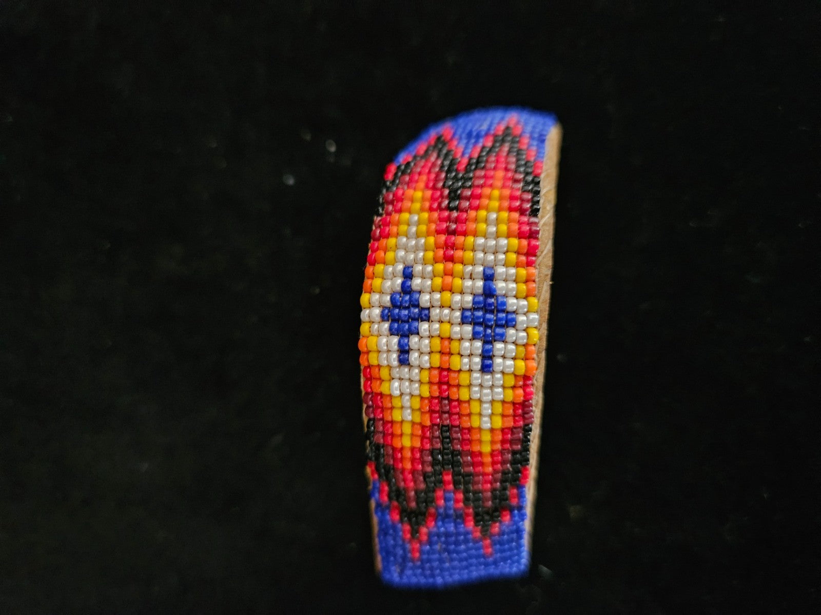 NATIVE AMERICAN NAVAJO LOOM BEADED ON LEATHER PONYTAIL BARRETTE BLUE