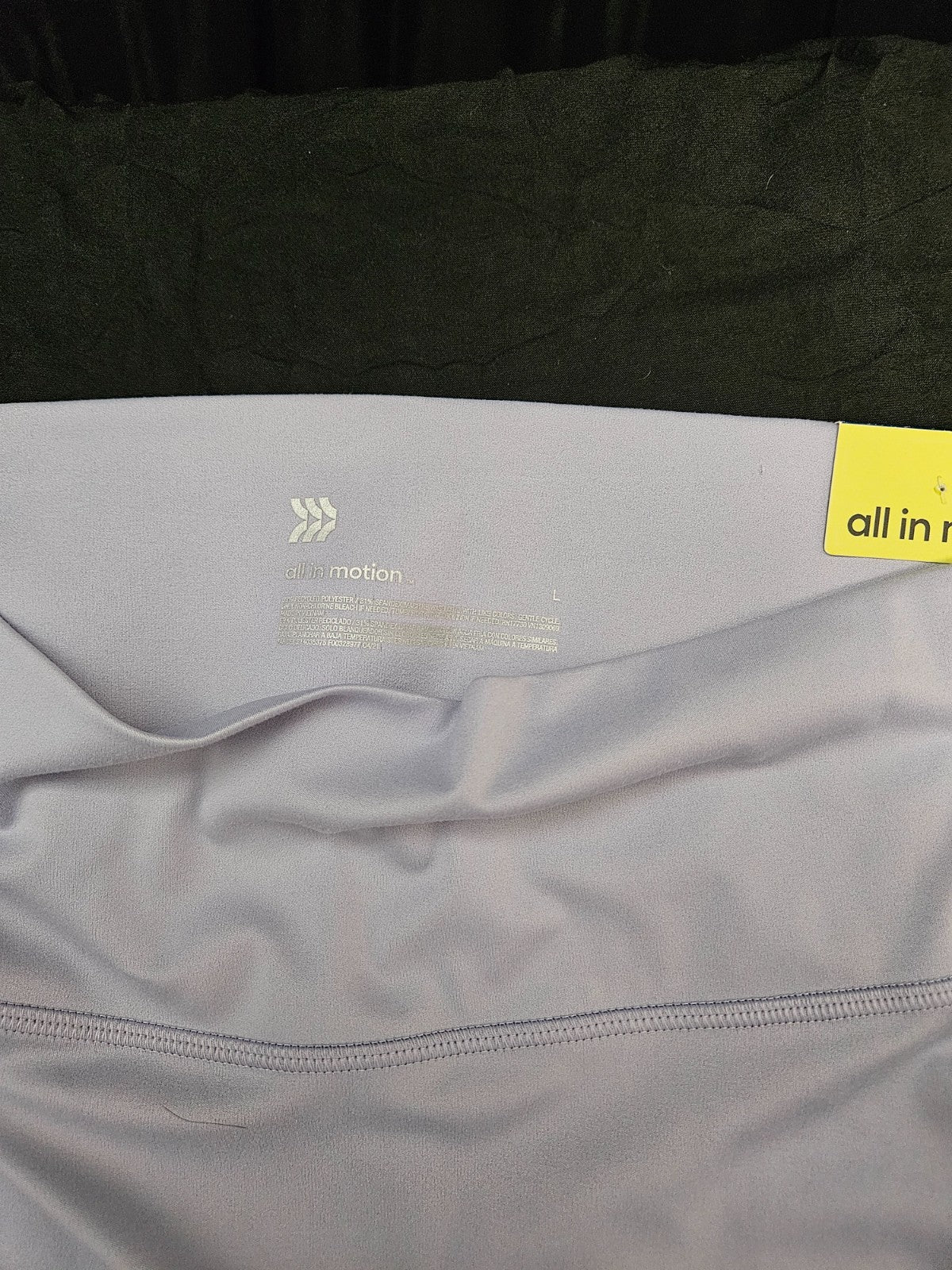ALL IN MOTION WOMEN'S SIZE LARGE LT LAVENDAR PERFORMANCE LEGGING NWT