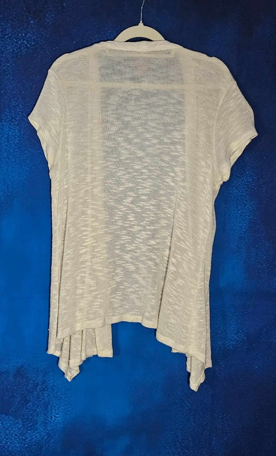 GIRL'S XXL 20 1/2 PLUS SIZE WHITE SHORT SLEEVED LIGHT WEIGHT CARDIGAN