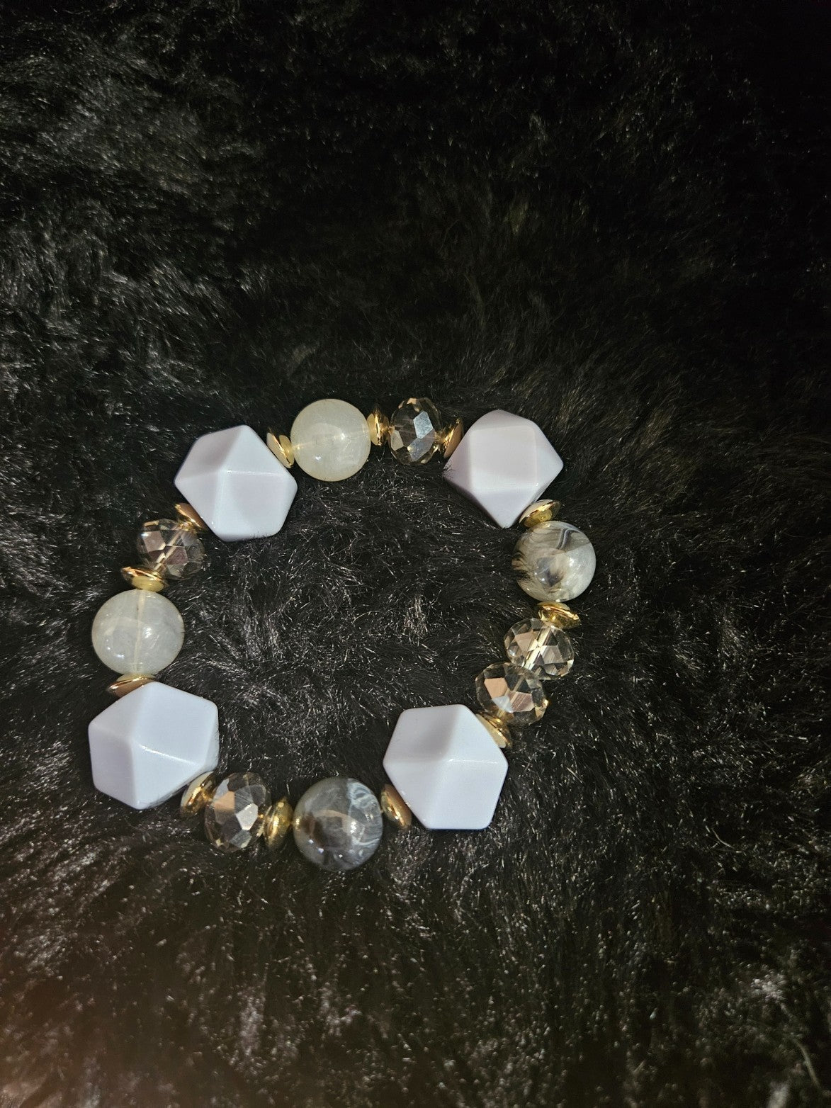 OFF PARK COLLECTION MULTI COLORED RESIN&CRYSTAL GOLD PLATED SET OF BEAD BRACELET