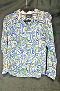WOMEN'S FOXCROFT WRINKLE FREE PAISLEY BUTTON UP SHIRT SIZE 10P IN GREAT CONDITIO