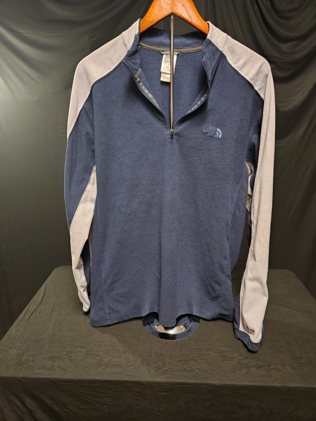 THE NORTH FACE MEN'S SIZE LARGE  1/4 ZIP PULLOVER GRAY/BLUE