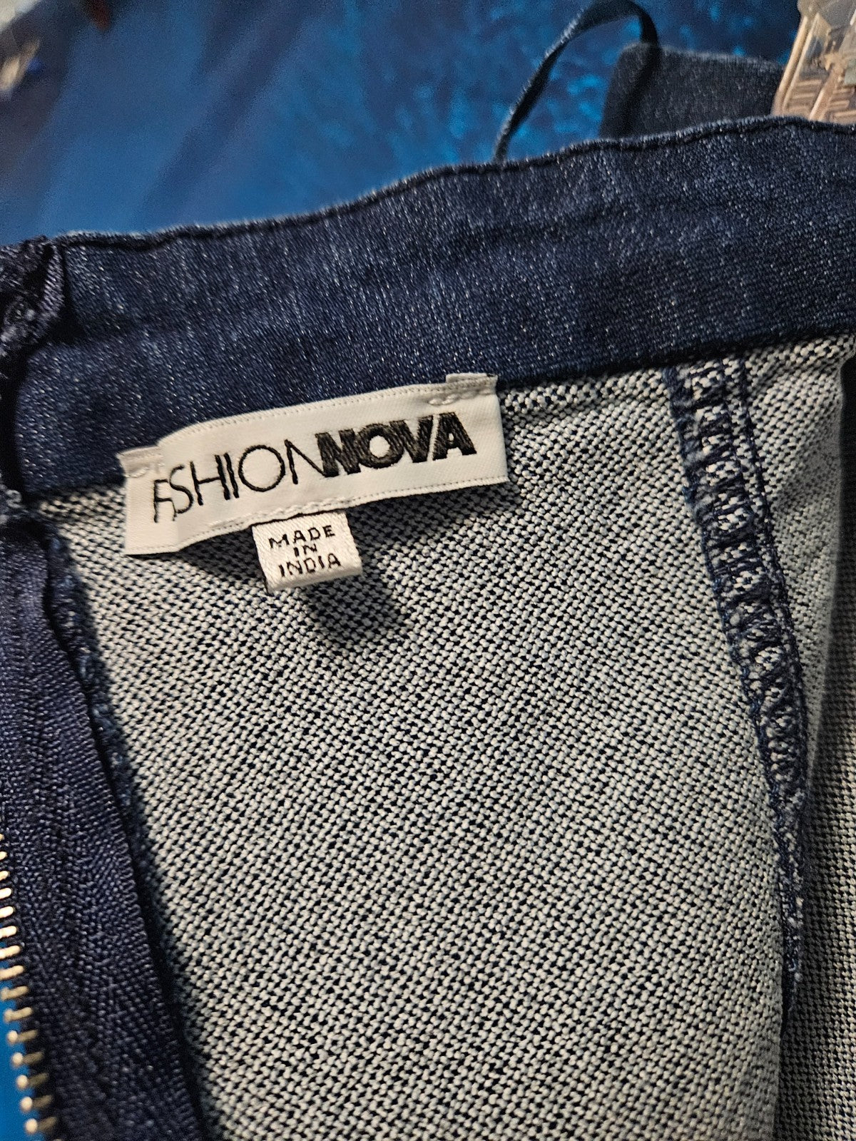 WOMEN'S FASHION NOVA SIZE L DENIM STRAPLESS JUMPSUIT NWOT 31 IN INSEAM