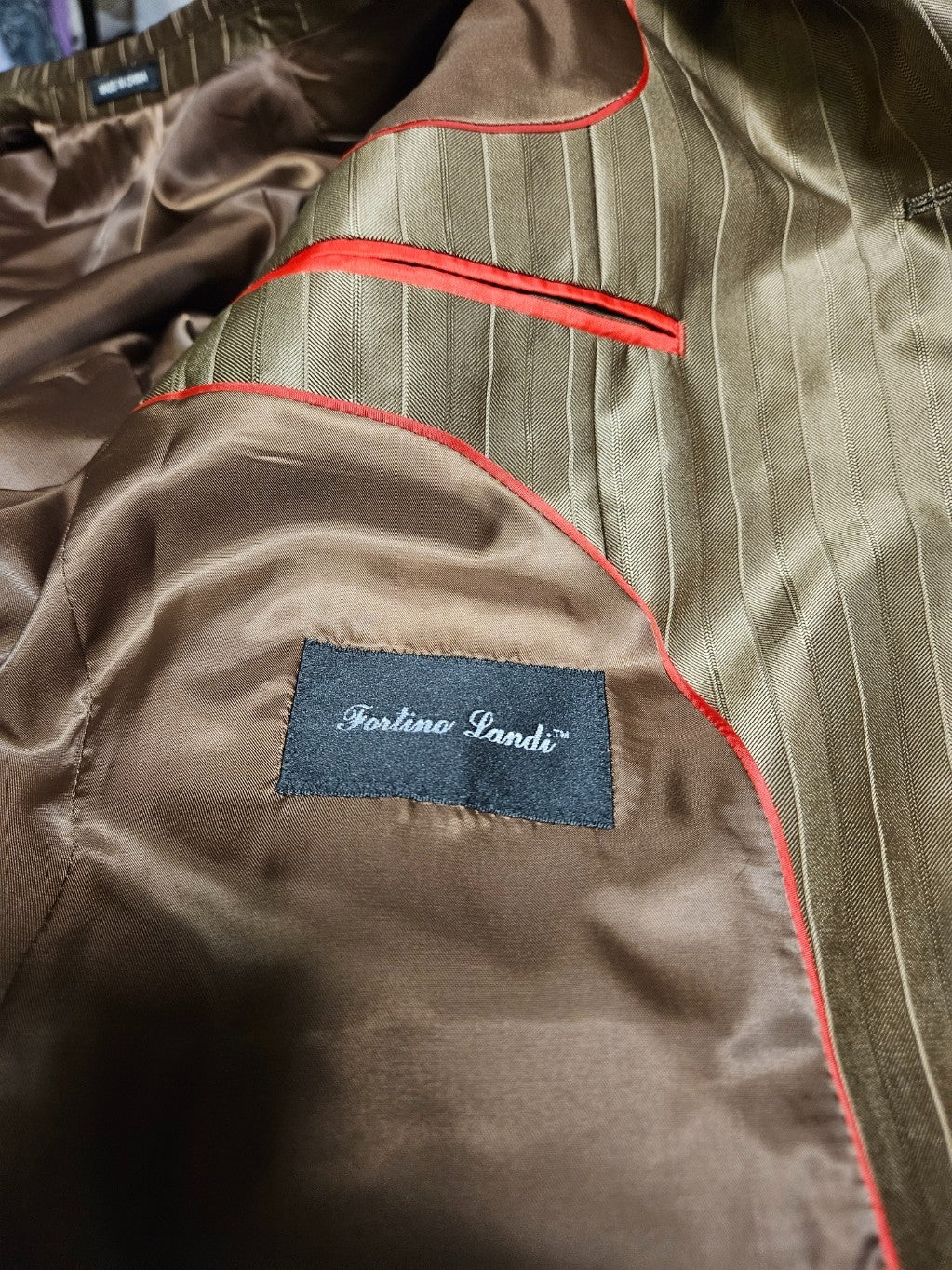 MEN'S FORTINO LANDI 3 PIECE PINSTRIPPED SUIT BEIGE/DK BROWN XL 42/32 USED