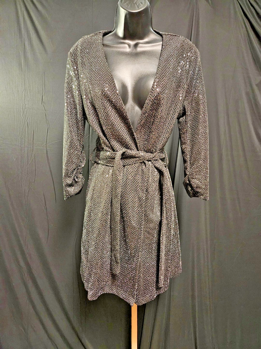 IDEM DITTO SZ L BLACK SEQUINED COAT DRESS/COCKTAIL DRESS