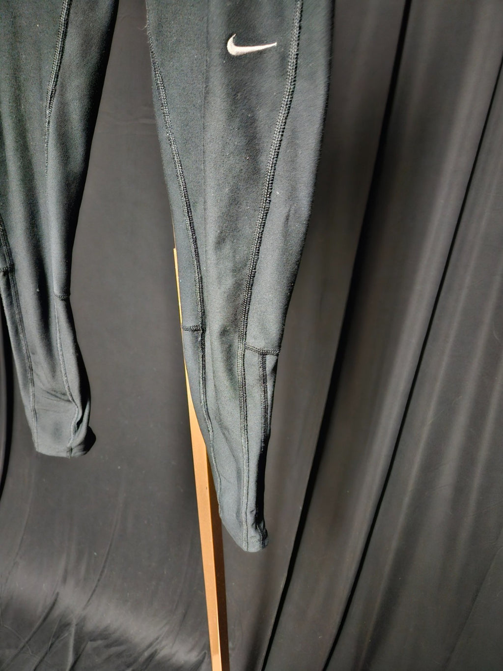 NIKE DRI-FIT SZ S BLACK ZIP LEG ATHLETIC RUNNING PANTS USED