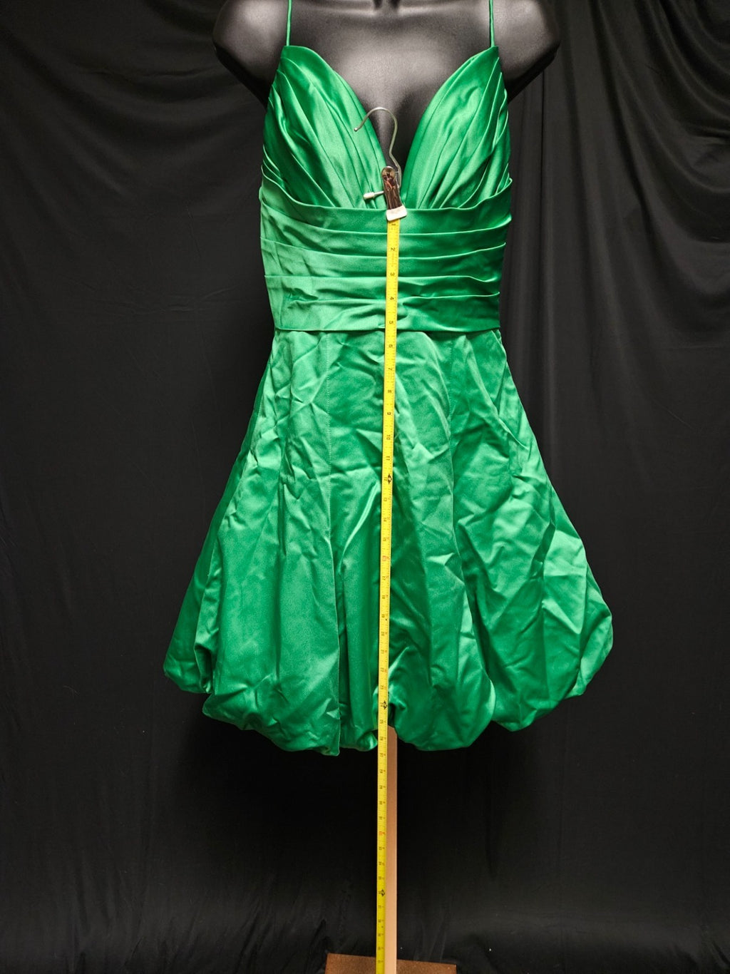 ADORABLE  DAVINCI SIZE 10 WOMEN'S SATIN BUBBLE SKIRT FORMAL PROM/COCKTAIL GOWN