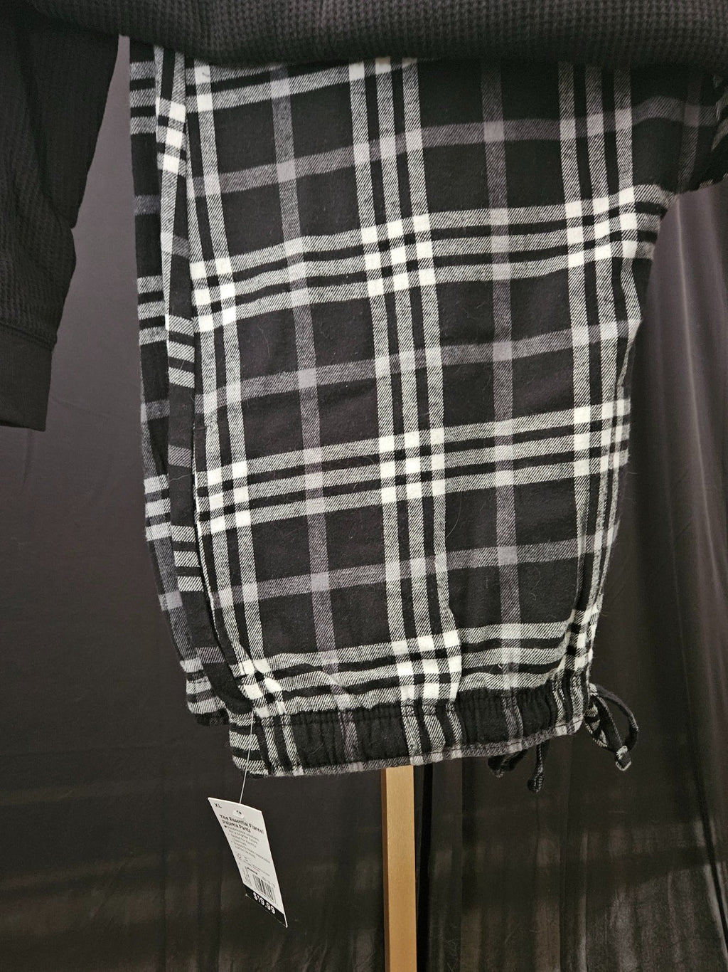 MEN'S XL THE ESSENTIAL FLANNEL PAJAMA PANTS & THERMAL TOP NWT