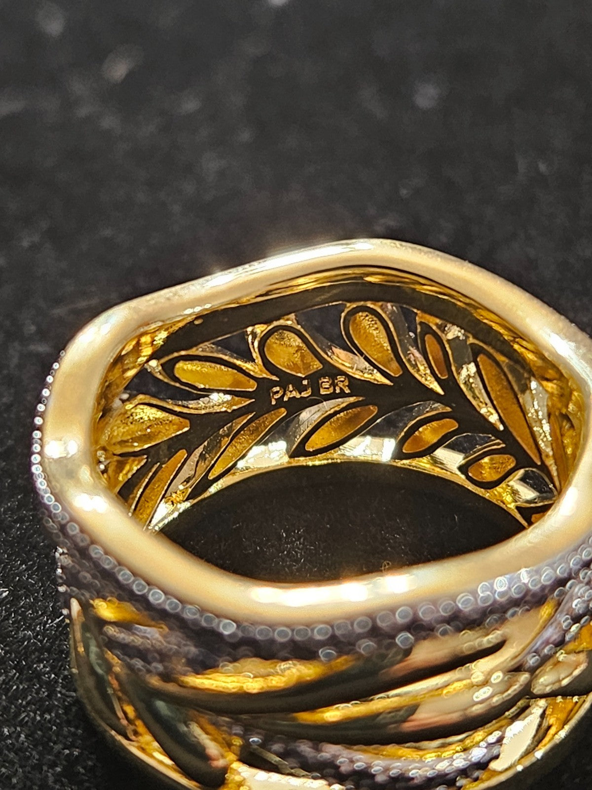 PRIME ART & JEWEL SIZE 6 CUBIC ZIRCONIA BAND