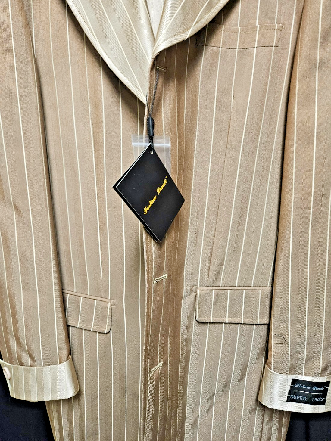 MEN'S FORTINO LANDI 3 PIECE PINSTRIPPED SUIT BEIGE/BROWN SIZE L 40/34 W 36L NWT