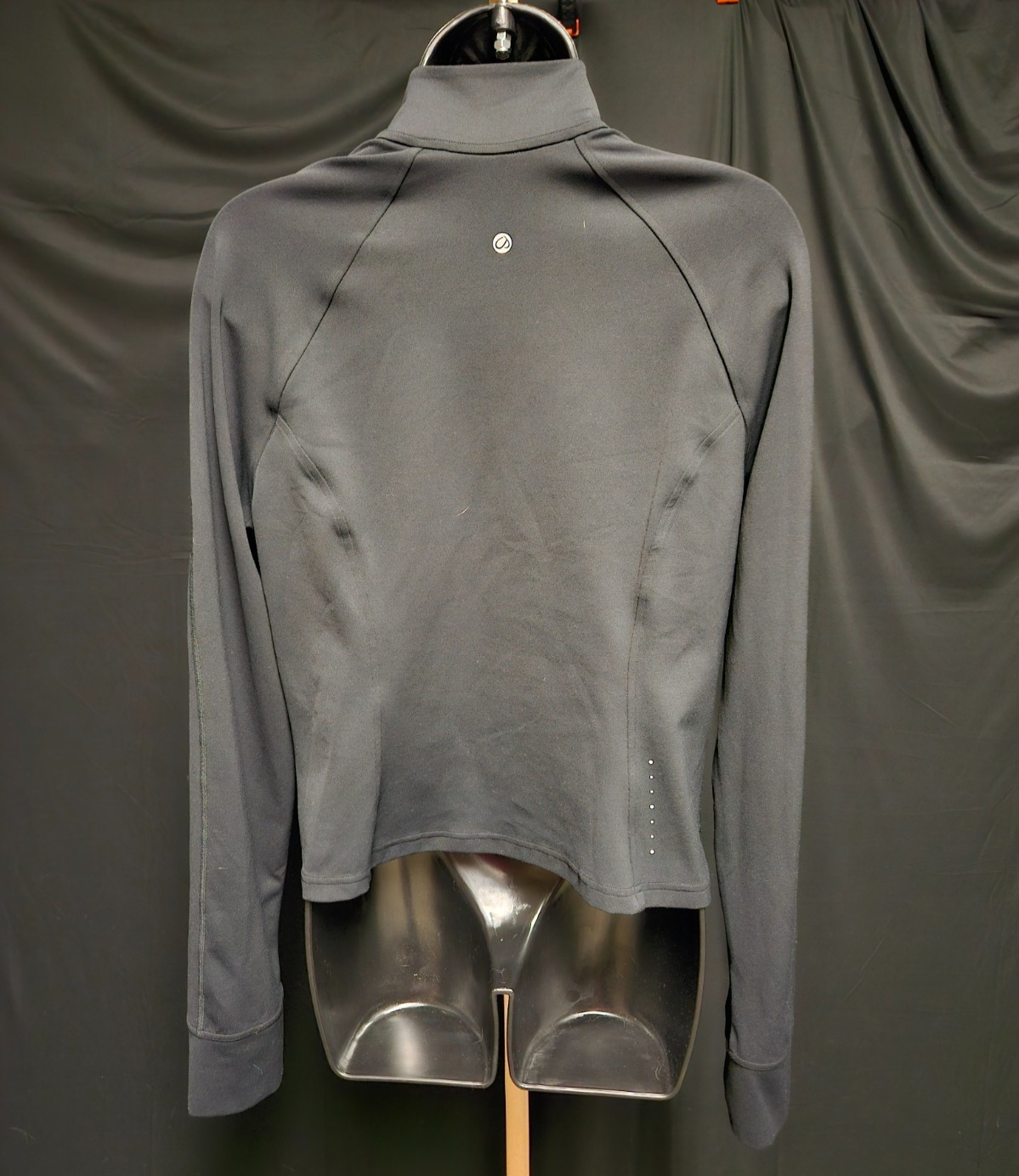 WOMEN'S CRZY YOGA BLACK ZIP UP SIZE MEDIUM