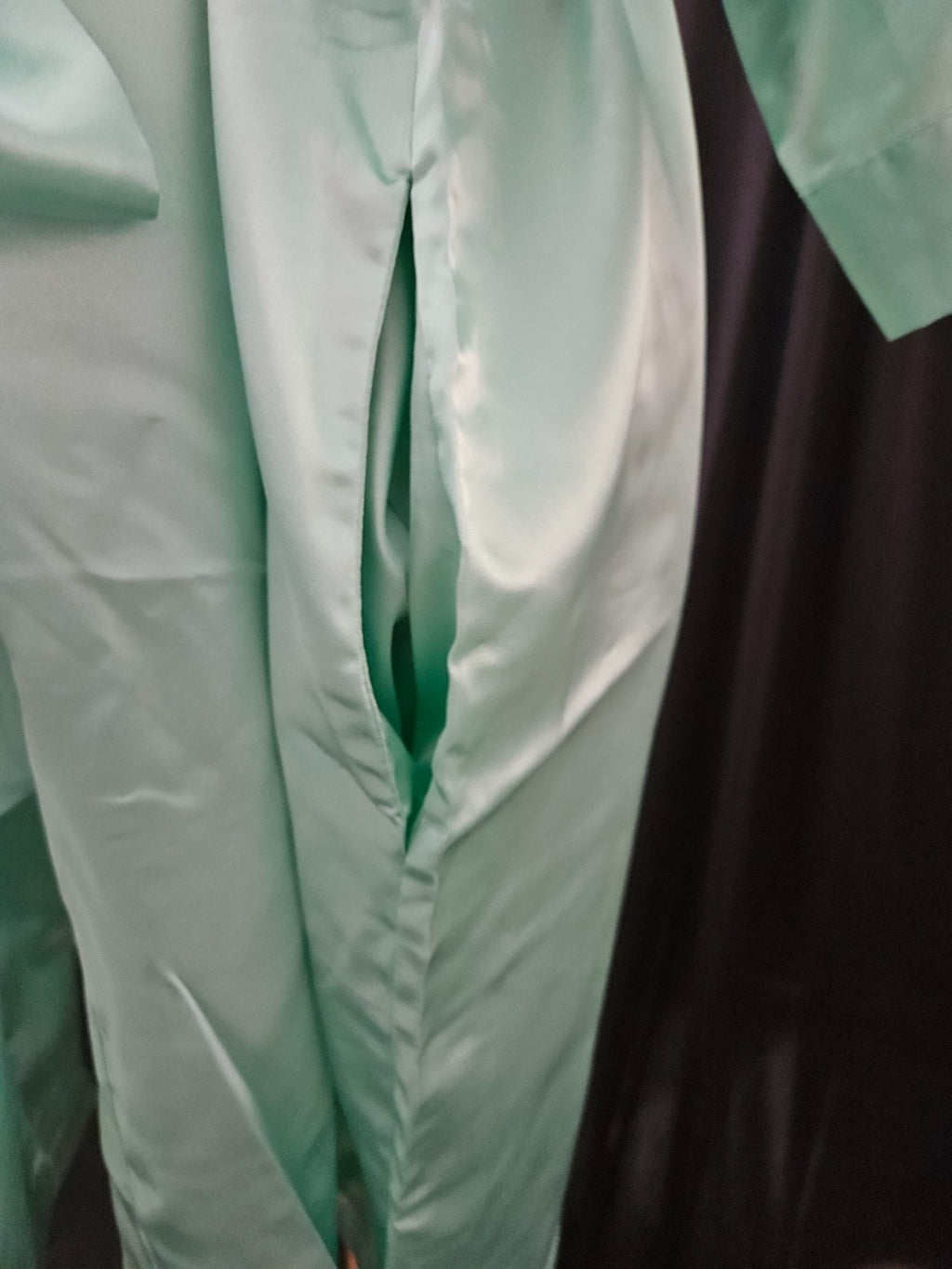 THE BUND AQUAMARINE SATIN/RHINESTONE SZ S BRIDESMAID ROBE & BRIDE TRIBE CUP NWT