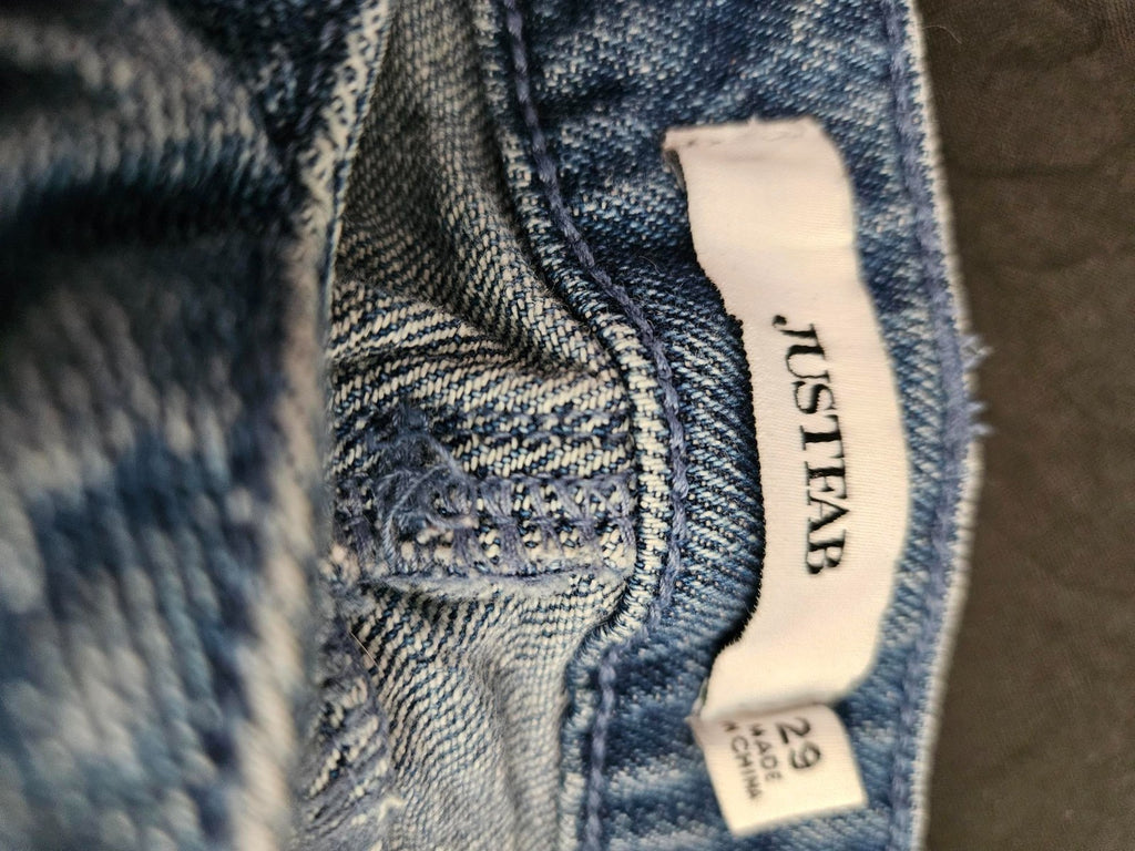 Women's size 9 Just Fab Jeans Slim fit high waisted