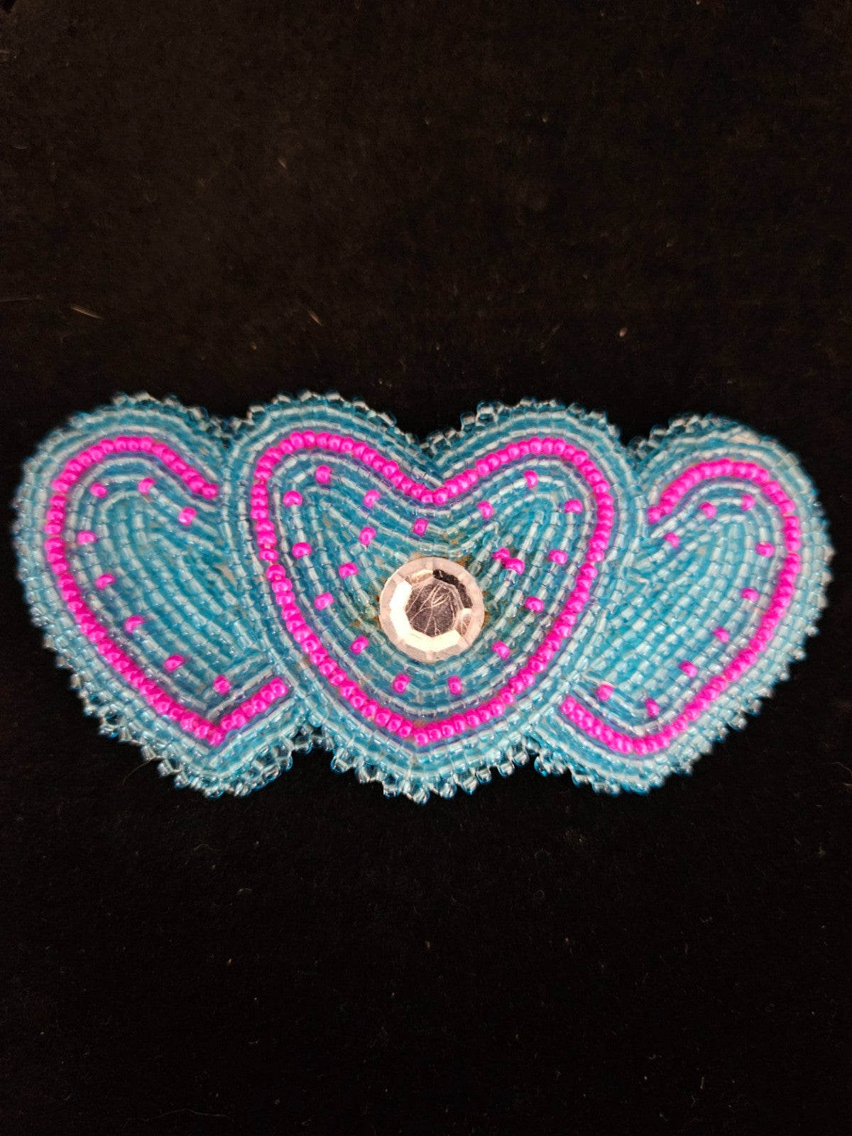 NATIVE AMERICAN HANDMADE BEADED 3-HEART BARRETTE BY V. MOHAWK