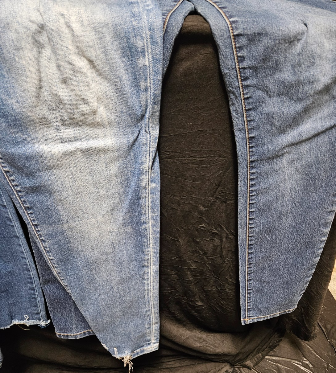 WOMEN'S JEANS BUNDLE FITS SIZES 8 TO 10 FLYING MONKEY, JUST FAB IN GOOD CONDITIO