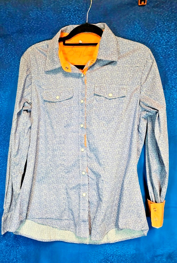 RESISTOL SHERI CERVI WESTERN SNAP UP SHIRT WOMEN'S XL  BLUE DENIM COLOR