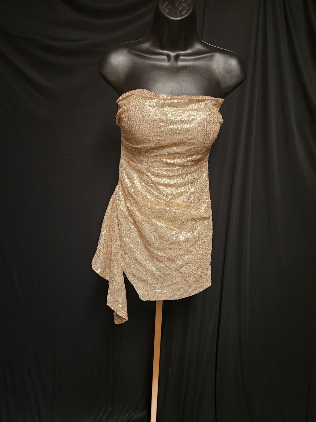 SIZE XS WOMEN'S STRAPLESS GOLD SEQUINED MINI DRESS PROM/COCKTAIL/WEDDING NWT