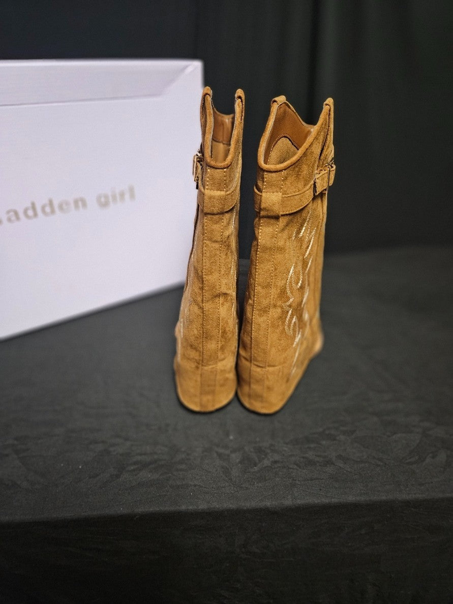 MADDEN GIRL JJOE CHESTNUT FAB WESTERN CUFFED WEDGE BOOTS SIZE 7 NIB SO CUTE!