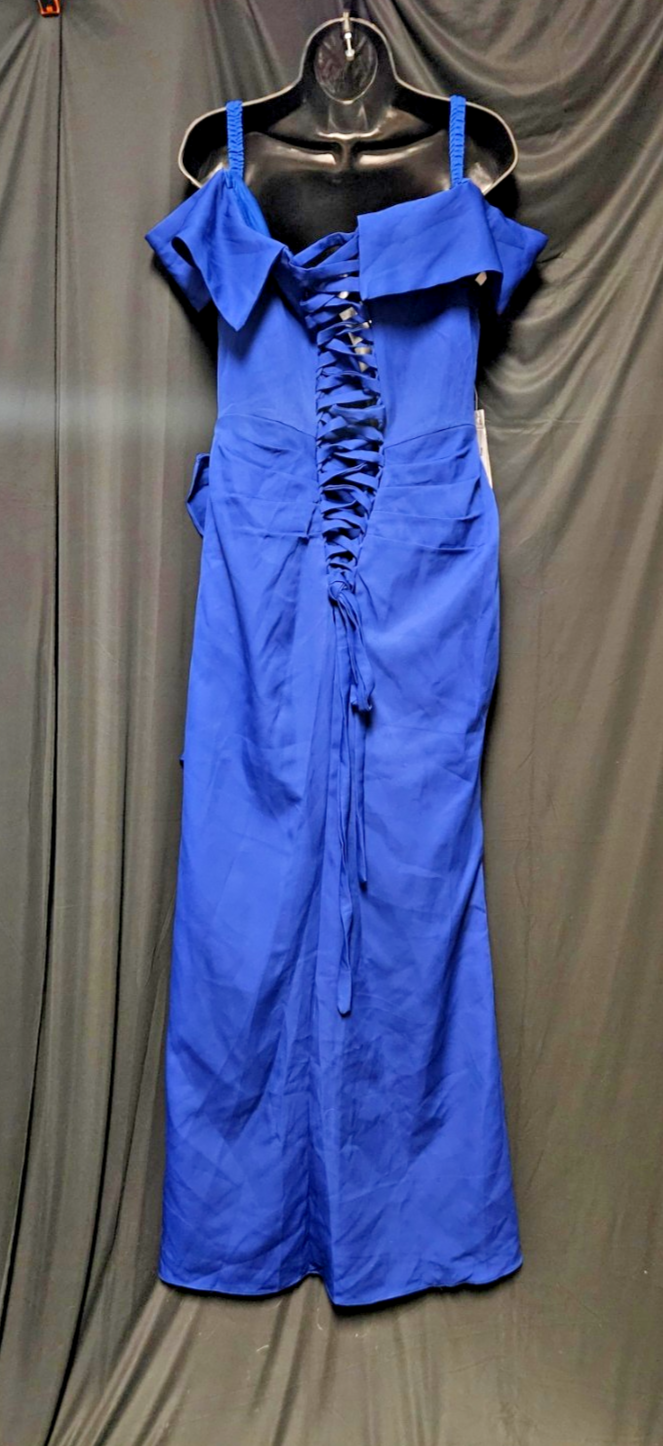 BEAUTIFUL BLUE MATTE SATIN OFF THE SHOULDER EVENING GOWN PROM/FORMAL SIZE 10/12