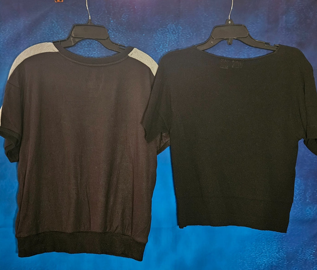 WOMEN'S BUNDLE OF 2 BLACK SHORT SLEEVE SWEATERS SIZE M/XL DISNEY, MERONA