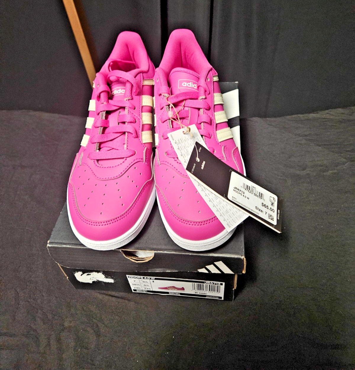 WOMEN'S ADIDAS HOOPS 4.0 JR6713 BASKETBALL TENNERS PINK/BEIGE STRIPE SIZE 7 NIB