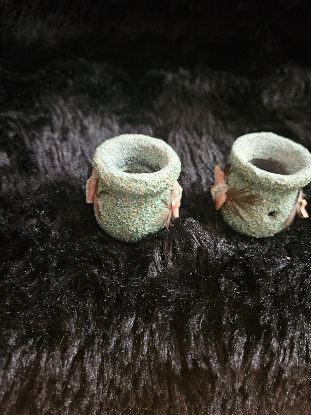 NATIVE AMERICAN NAVAJO MADE FETISH POT SET CRUSHED TURQUOISE/MOTHER PEARL FETISH
