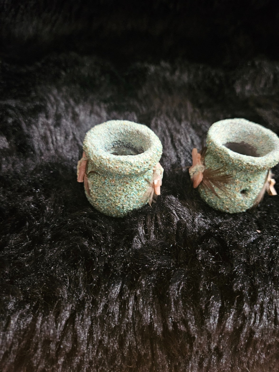 NATIVE AMERICAN NAVAJO MADE FETISH POT SET CRUSHED TURQUOISE/MOTHER PEARL FETISH
