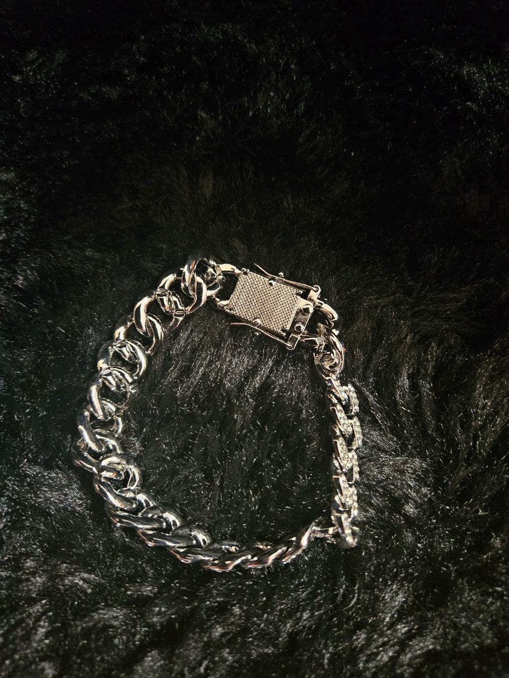 CUBAN LINK CUBIC ZIRCONIA ENCRUSTED STERLING/STAINLESS 7.36 inch BRACELET